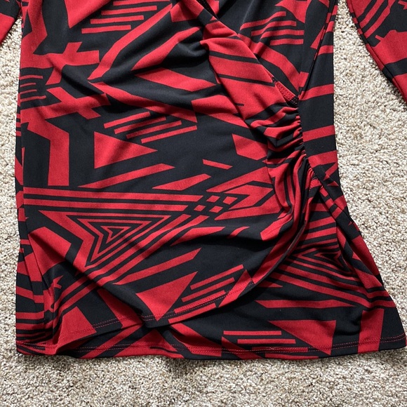 Red and black Karen Kane blouse - Picture 5 of 5